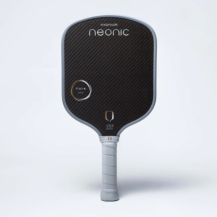 neonic flare titanium/ネオニック フレア チタニウム ピックルボールパドル